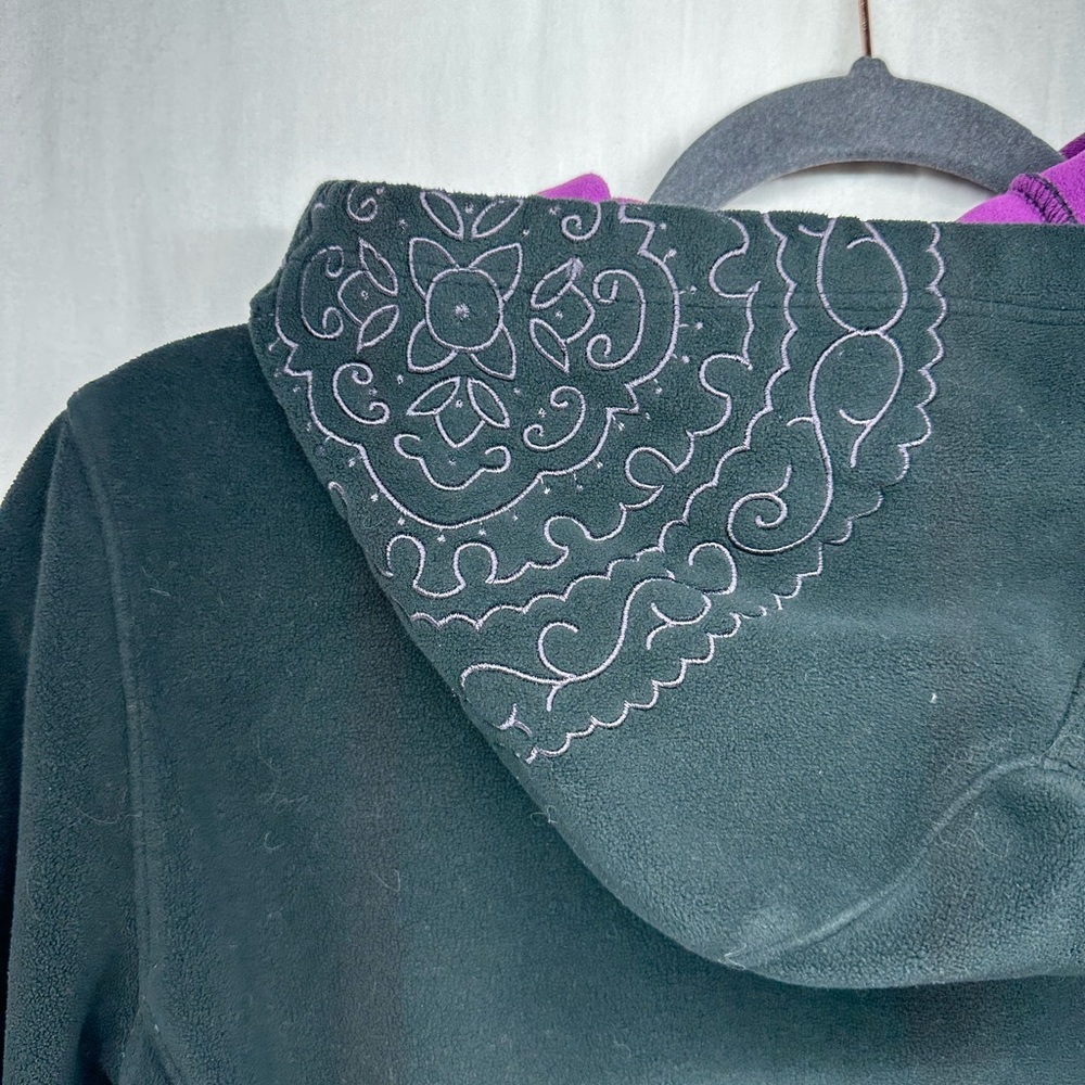 Athleta Swara Embroidered Black and Purple Fleece Jacket‎ Size Small